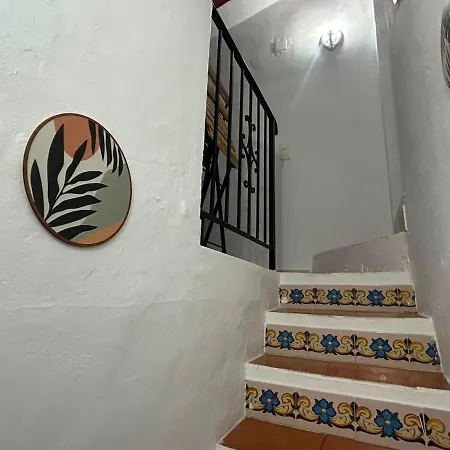 Casa De Pueblo Raval بيت للعطل *