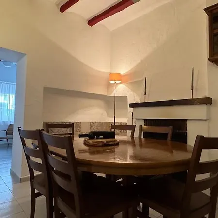 بيت للعطل Casa De Pueblo Raval تيولادا