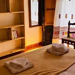 Casa De Pueblo Raval Semesterbostad